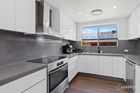 Property photo of 29 Wyena Road Pendle Hill NSW 2145