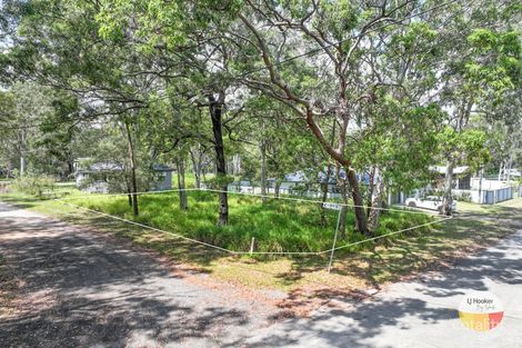 12 Bangalow St, Russell Island, QLD 4184