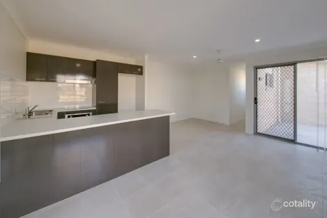 Property photo of 1/13 Mackellar Way Walloon QLD 4306