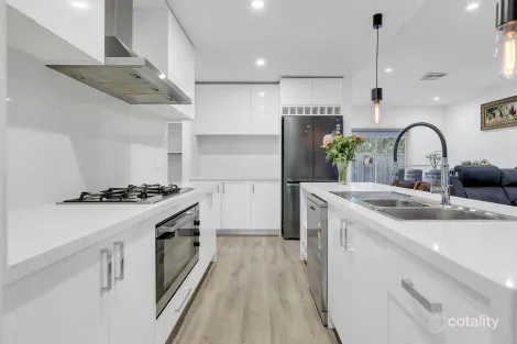 Property photo of 21 Wattle Street Donnybrook VIC 3064