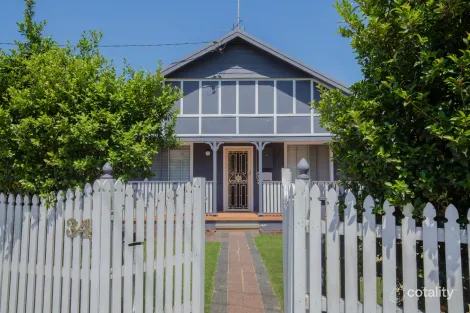 34 BRIDGES RD, NEW LAMBTON, NSW 2305