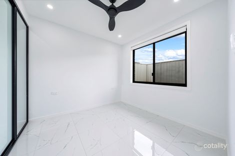 Property photo of 17 Griffin Place Doonside NSW 2767