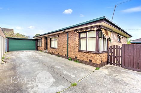 Property photo of 2/24 Glendenning Street St Albans VIC 3021
