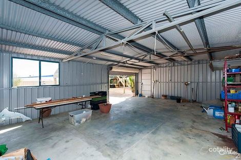 4 Eucalypt Cl, Singleton, WA 6175