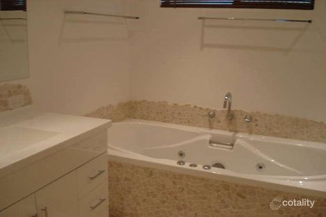 Property photo of 5 Yarnall Place Ferndale WA 6148