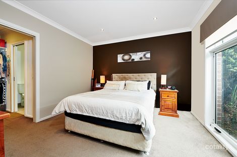 Property photo of 2/96 Bruce Street Mount Waverley VIC 3149