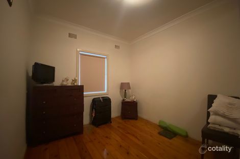 Property photo of 5 Lamb Crescent Merrylands NSW 2160