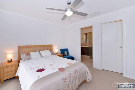 Property photo of 17 Tasman Court Hallett Cove SA 5158