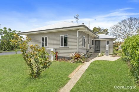 Property photo of 2 Crutchley Street Fairfield QLD 4103