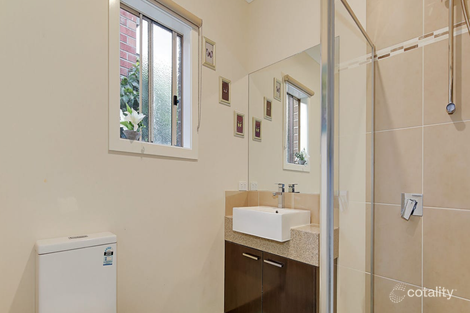 Property photo of 10 Gift Road Craigieburn VIC 3064