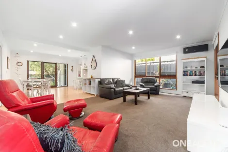 Property photo of 17 Parkmore Road Rosebud VIC 3939