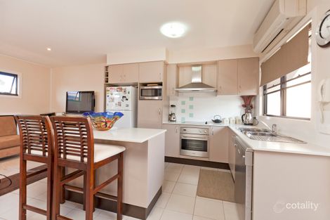Property photo of 2/6 Emsworth Street Wynnum QLD 4178
