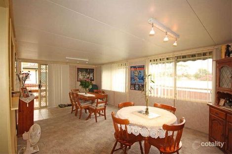 Property photo of 15B Hoddle Avenue Bradbury NSW 2560