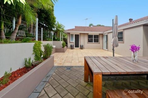 Property photo of 16 Gibson Place Chifley NSW 2036