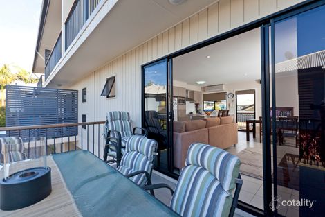Property photo of 2/6 Emsworth Street Wynnum QLD 4178