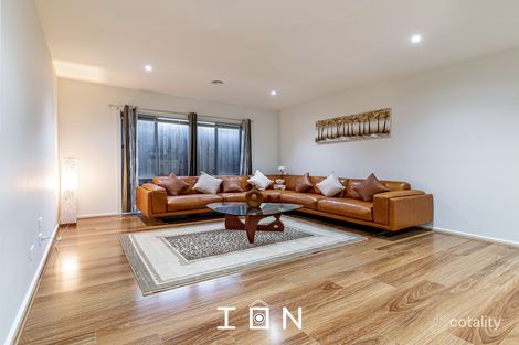 Property photo of 3 Sandview Place Cranbourne VIC 3977