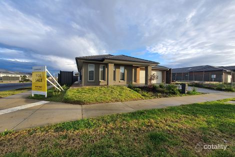 Property photo of 1 Ritchie Circuit Tarneit VIC 3029