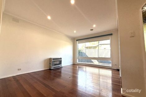 Property photo of 18 Fox Street St Albans VIC 3021