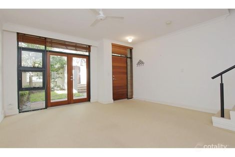 Property photo of 18/2 Quintilian Road Mount Claremont WA 6010