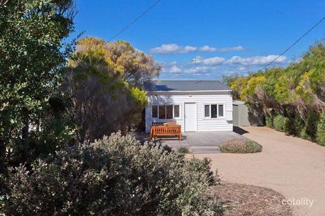 5 Central Ave, Blairgowrie, VIC 3942