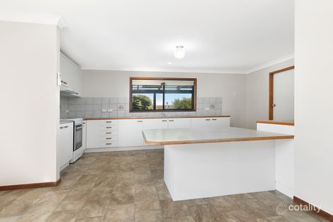 Property photo of 98 Maloneys Drive Maloneys Beach NSW 2536