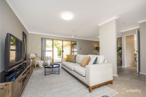 Property photo of 8A The Mews Kardinya WA 6163