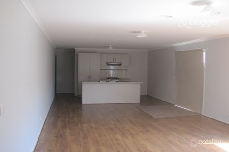 Property photo of 2/27 Oak Avenue Longwarry VIC 3816