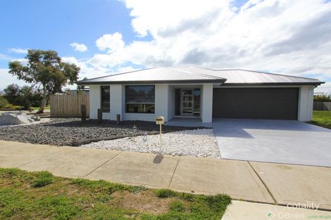1 Sandgate Rise, Cowes, VIC 3922