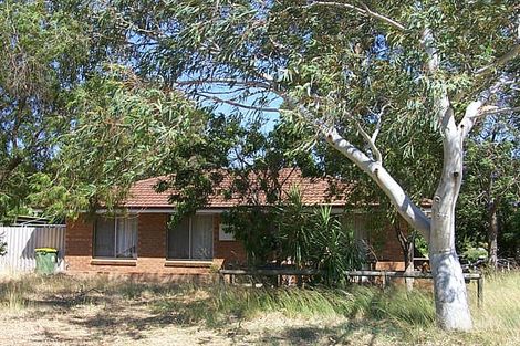 37 Cowan St, Armadale, WA 6112