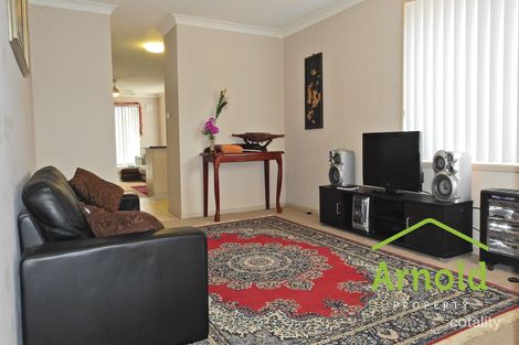 Property photo of 10/4 Angophora Drive Warabrook NSW 2304