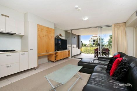 Property photo of 39/147-153 Lambert Street Kangaroo Point QLD 4169