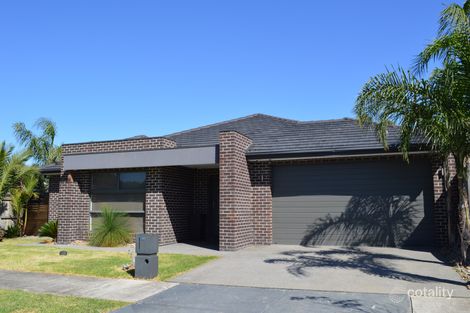 Property photo of 20 Triandra Drive South Morang VIC 3752