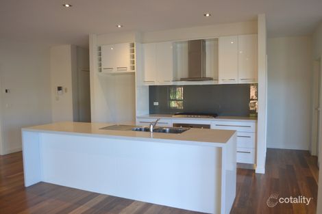 Property photo of 20 Triandra Drive South Morang VIC 3752