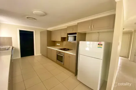 Property photo of 28 John Howe Circuit Muswellbrook NSW 2333