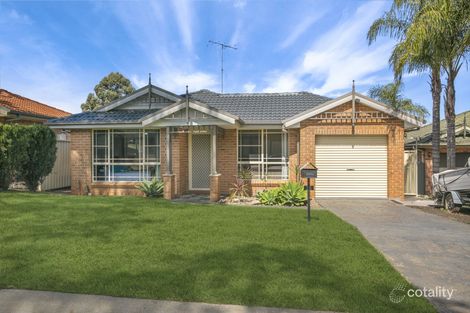 25 Downes Cres, Currans Hill, NSW 2567