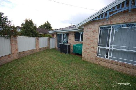 Property photo of 2/18 Coraki Close Ourimbah NSW 2258