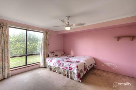 Property photo of 11 Cassowary Road High Wycombe WA 6057