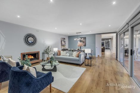 Property photo of 1 Alexandra Avenue Canterbury VIC 3126