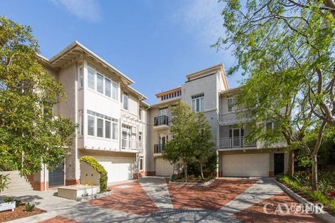 Property photo of 74 Esplanade West Port Melbourne VIC 3207
