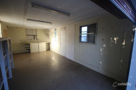 Property photo of 277 Joiner Street Koongal QLD 4701