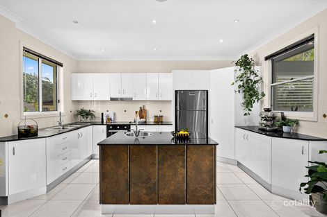 Property photo of 23 Hennessy Lane Figtree NSW 2525