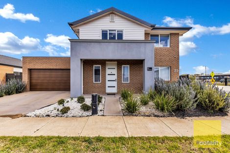 Property photo of 23 Implexa Drive Tarneit VIC 3029