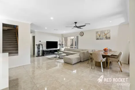 Property photo of 24 Parkway Street Kuraby QLD 4112