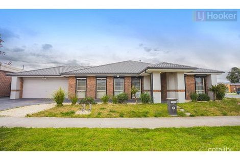 Property photo of 2 Wattletree Street Craigieburn VIC 3064