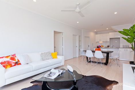 1/16 Bridges Rd, Melville, WA 6156