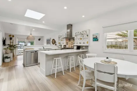 Property photo of 90 Seventh Avenue Rosebud VIC 3939