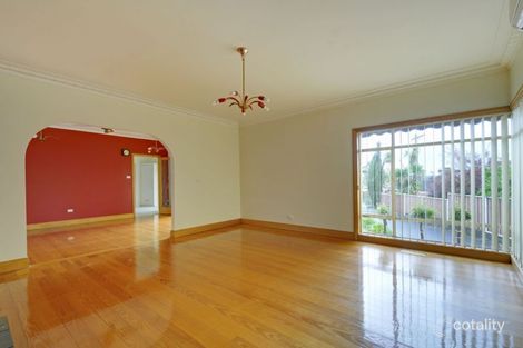 Property photo of 19 Heather Grove Newborough VIC 3825