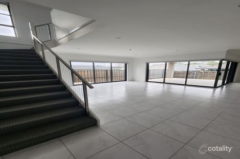 Property photo of 5 Santarosa Street Colebee NSW 2761