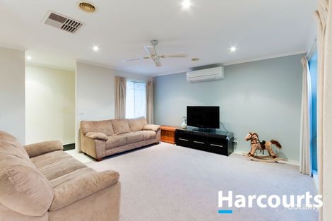 Property photo of 9 Dartmoor Drive Cranbourne East VIC 3977