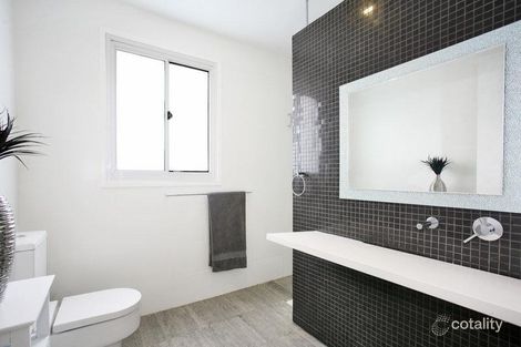Property photo of 10 Rogers Street Roselands NSW 2196